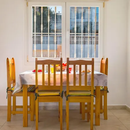 Villa Iris By Abahana *