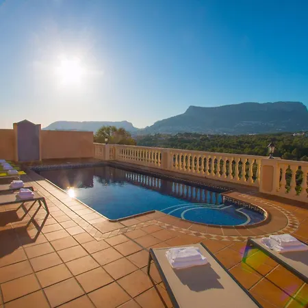 Iris By Abahana Villa