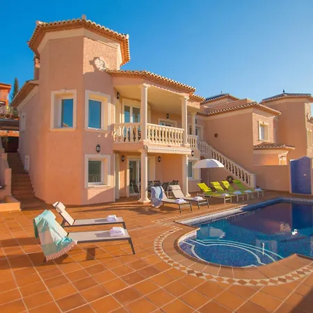 Villa Iris By Abahana