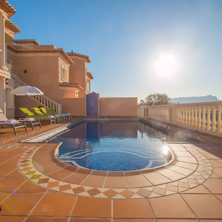 Villa Iris By Abahana *