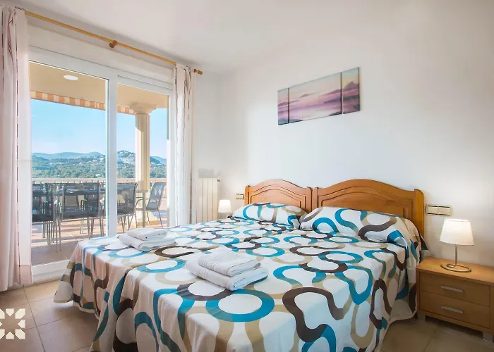 Villa Iris By Abahana