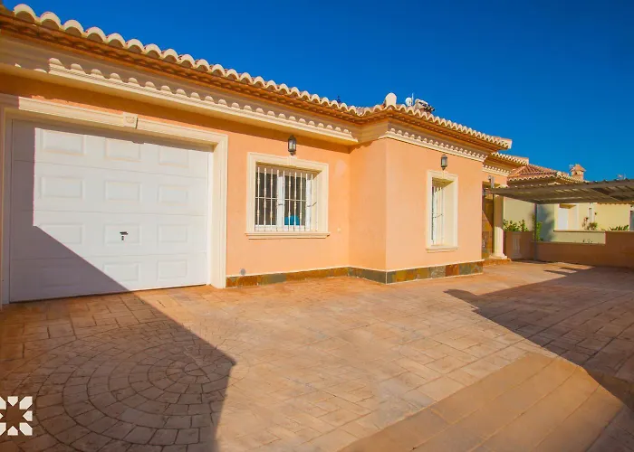 Iris By Abahana Villa *