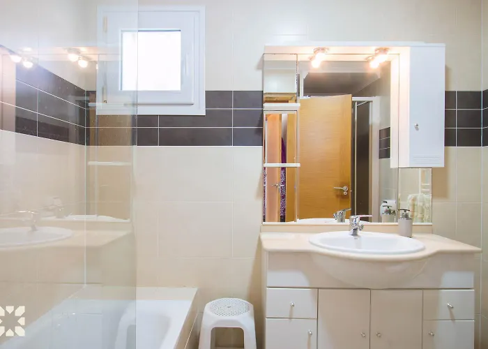 Iris By Abahana Calpe